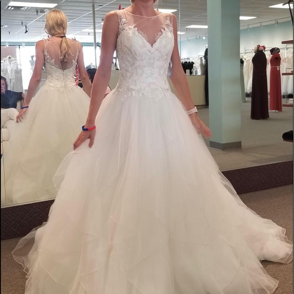 Wedding Dress and veil NWT